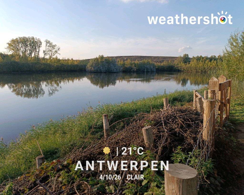 Sunny weather in Antwerpen, 21°C — October 4, 2026 (community photo)