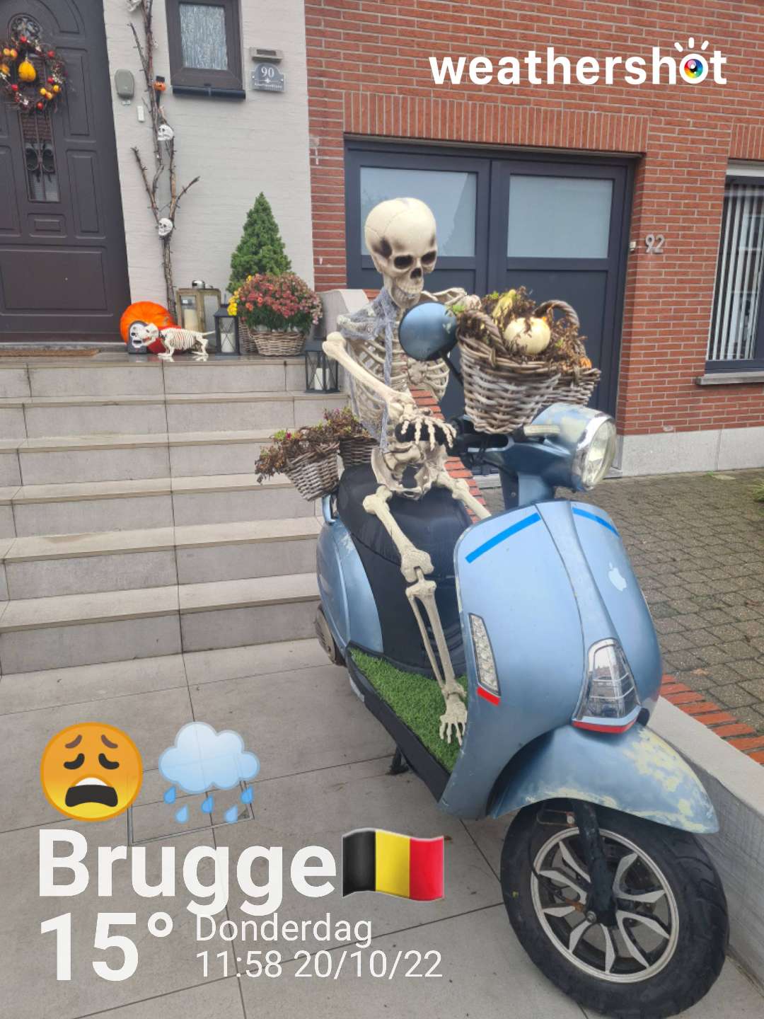 Rainy weather in Brugge, 15°C — October 20, 2022 (community photo)