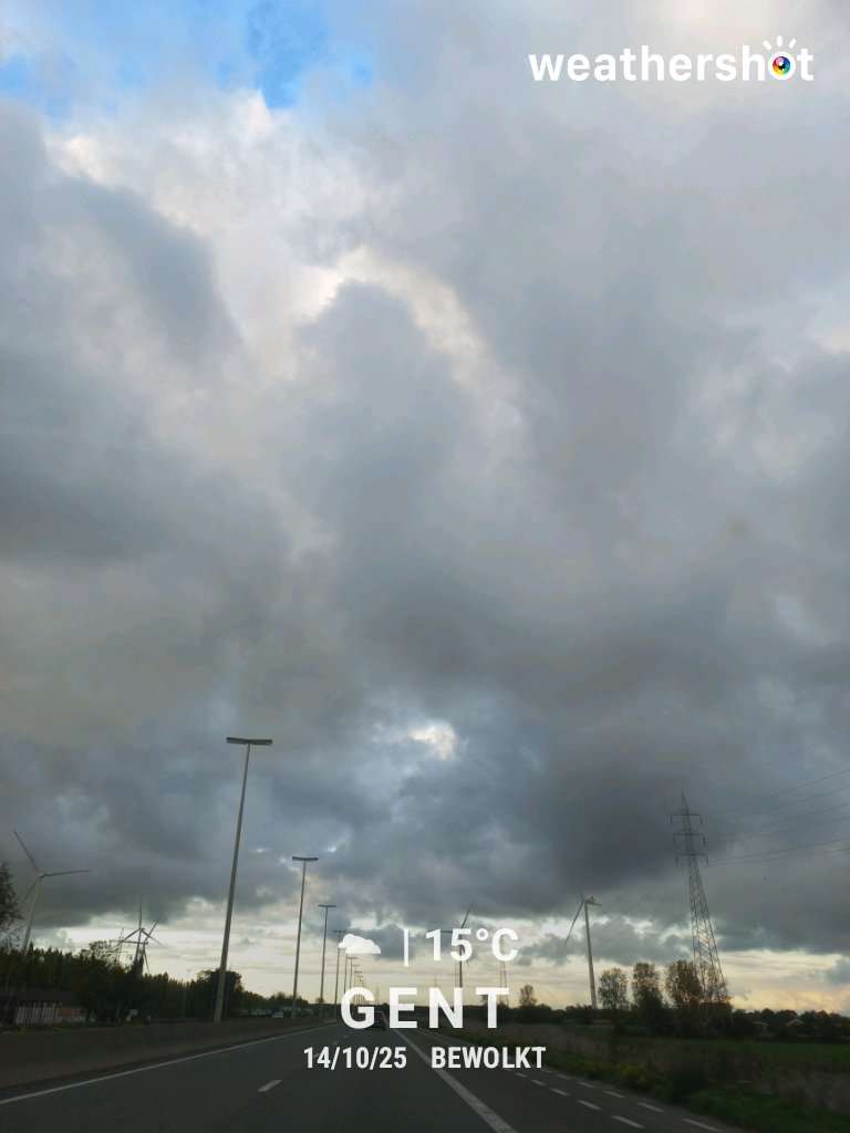 Cloudy weather in Gent, 15°C — October 14, 2025 (community photo)
