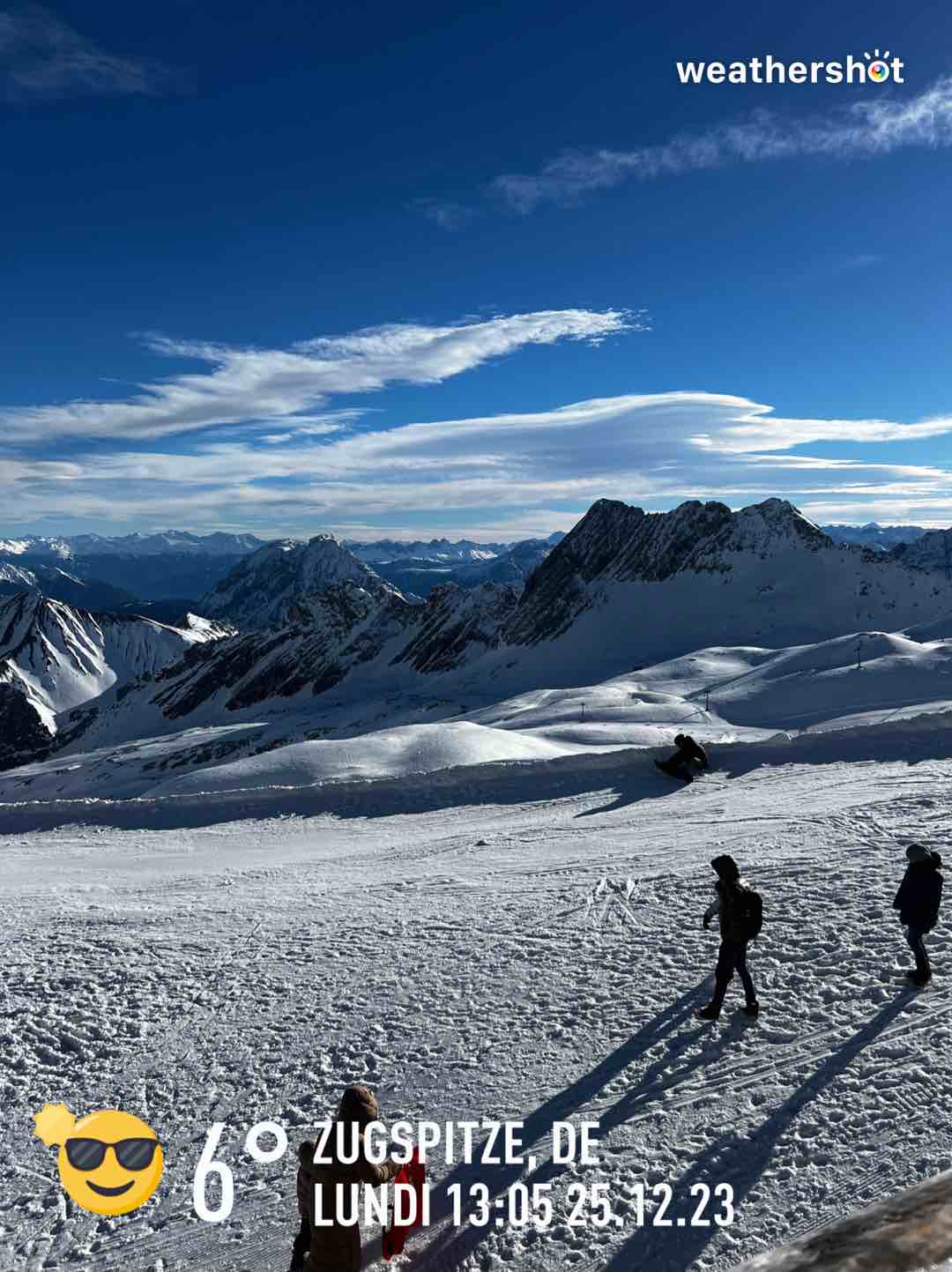 Clear weather in Garmisch-Partenkirchen, 6°C — December 25, 2023 (community photo)