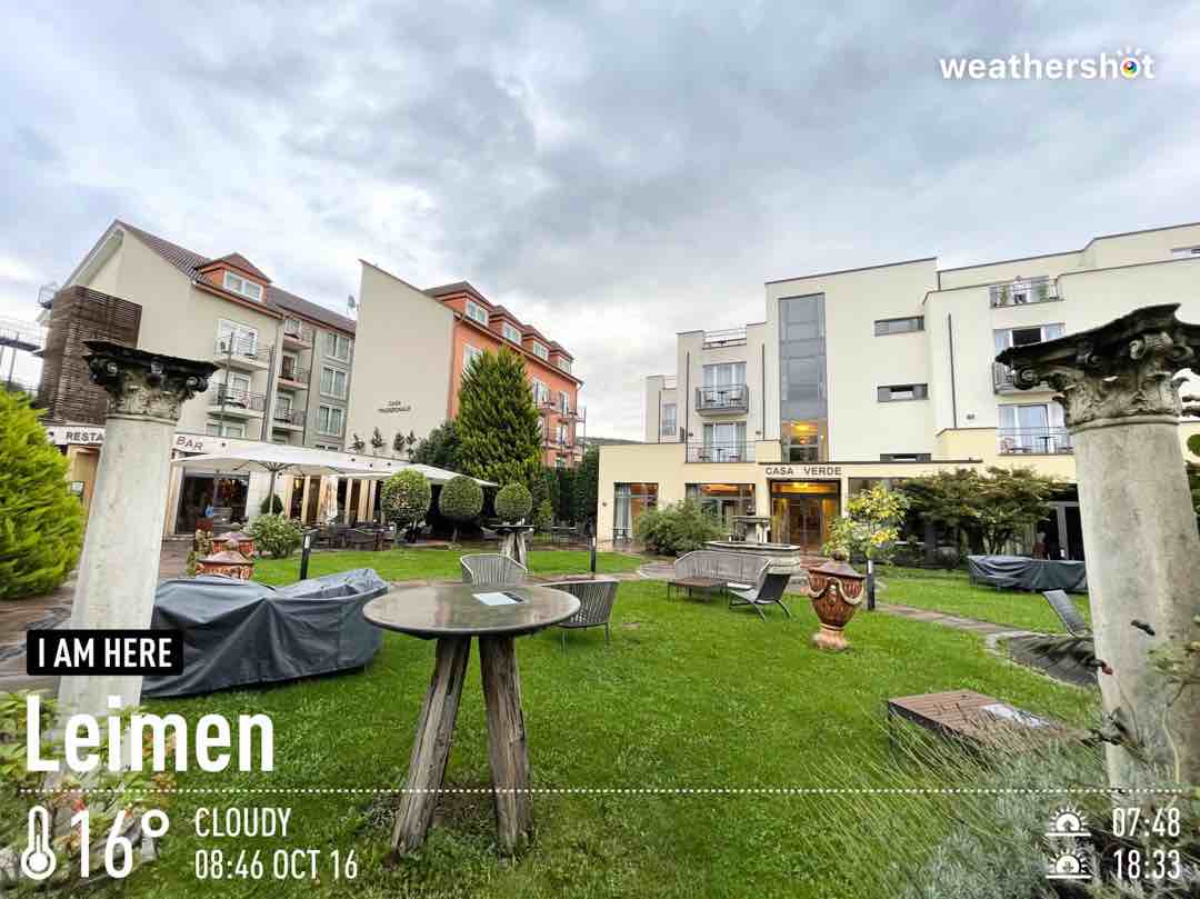 Cloudy weather in Leimen, 16°C — October 16, 2022 (community photo)