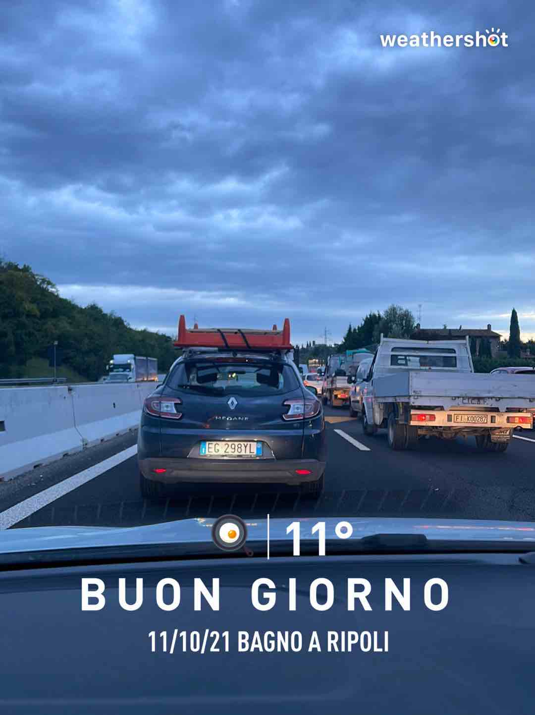Cloudy weather near Florence, 11°C — October 11, 2021 (community photo)