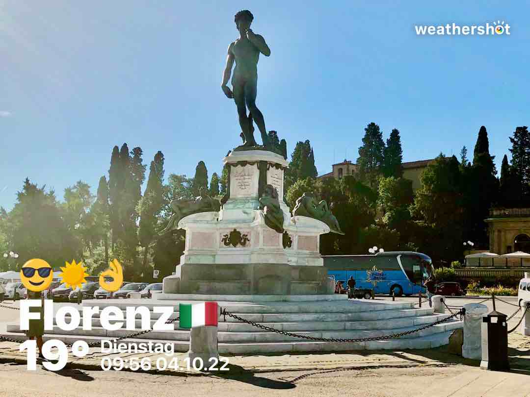 Clear weather in Firenze, 19°C — October 4, 2022 (community photo)