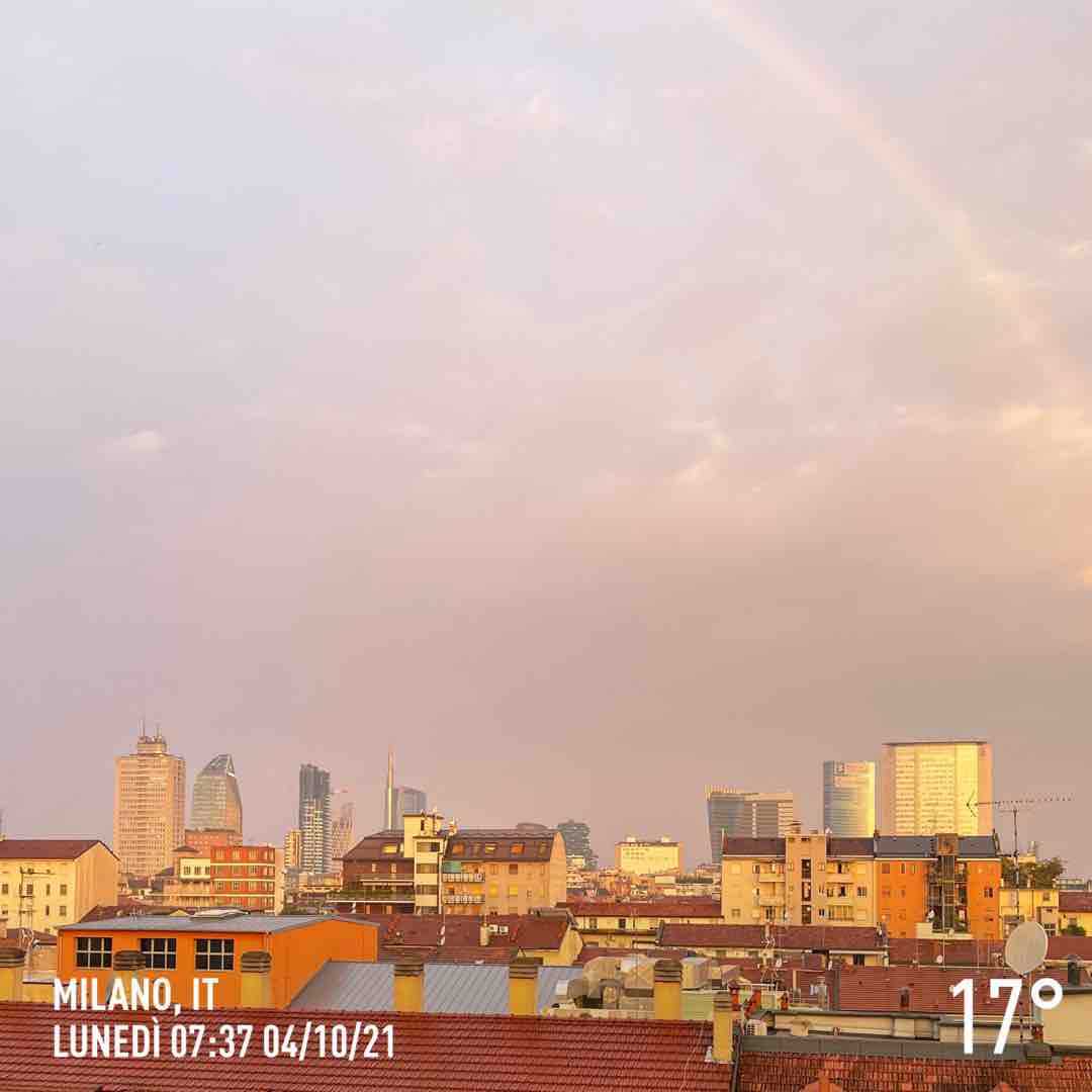 Cloudy weather in Milano, 17°C — October 4, 2021 (community photo)