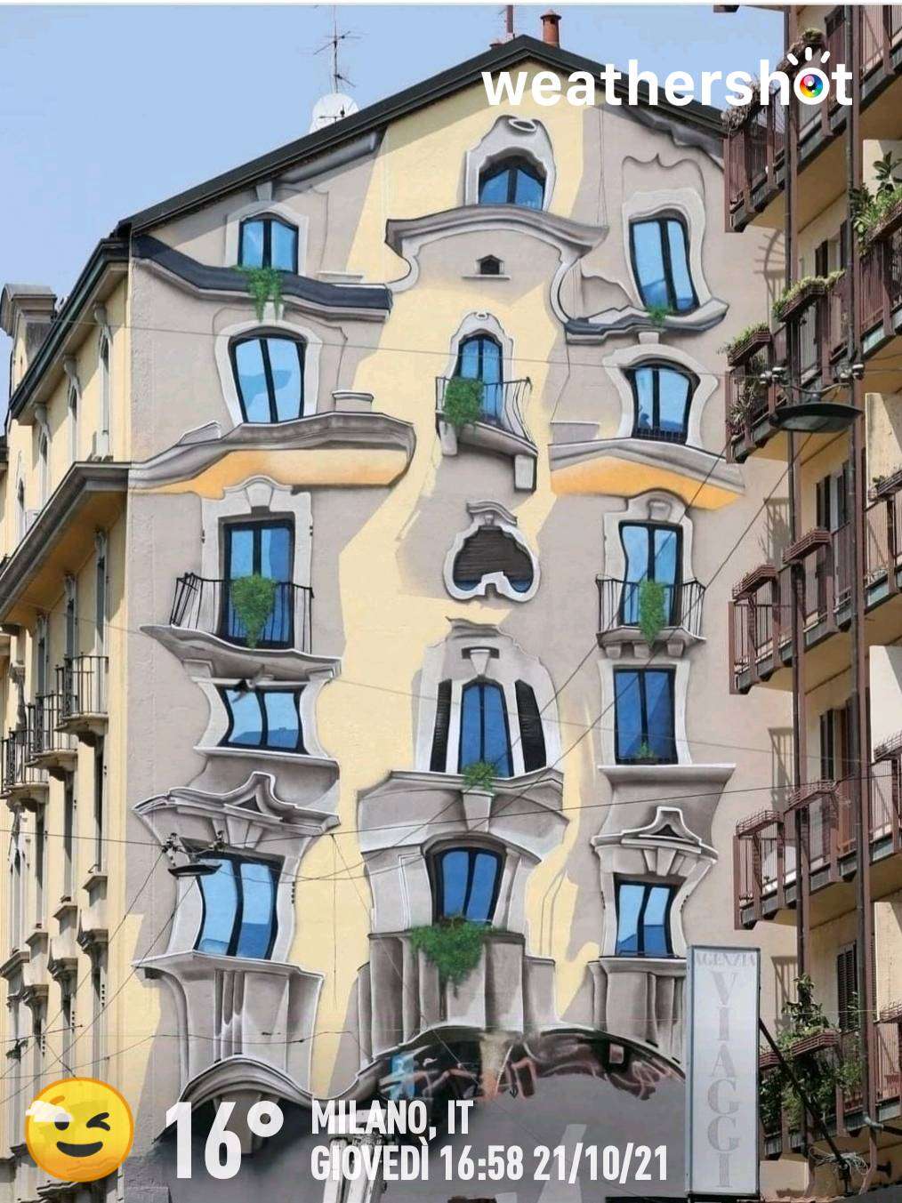 Cloudy weather in Milano, 16°C — October 25, 2021 (community photo)