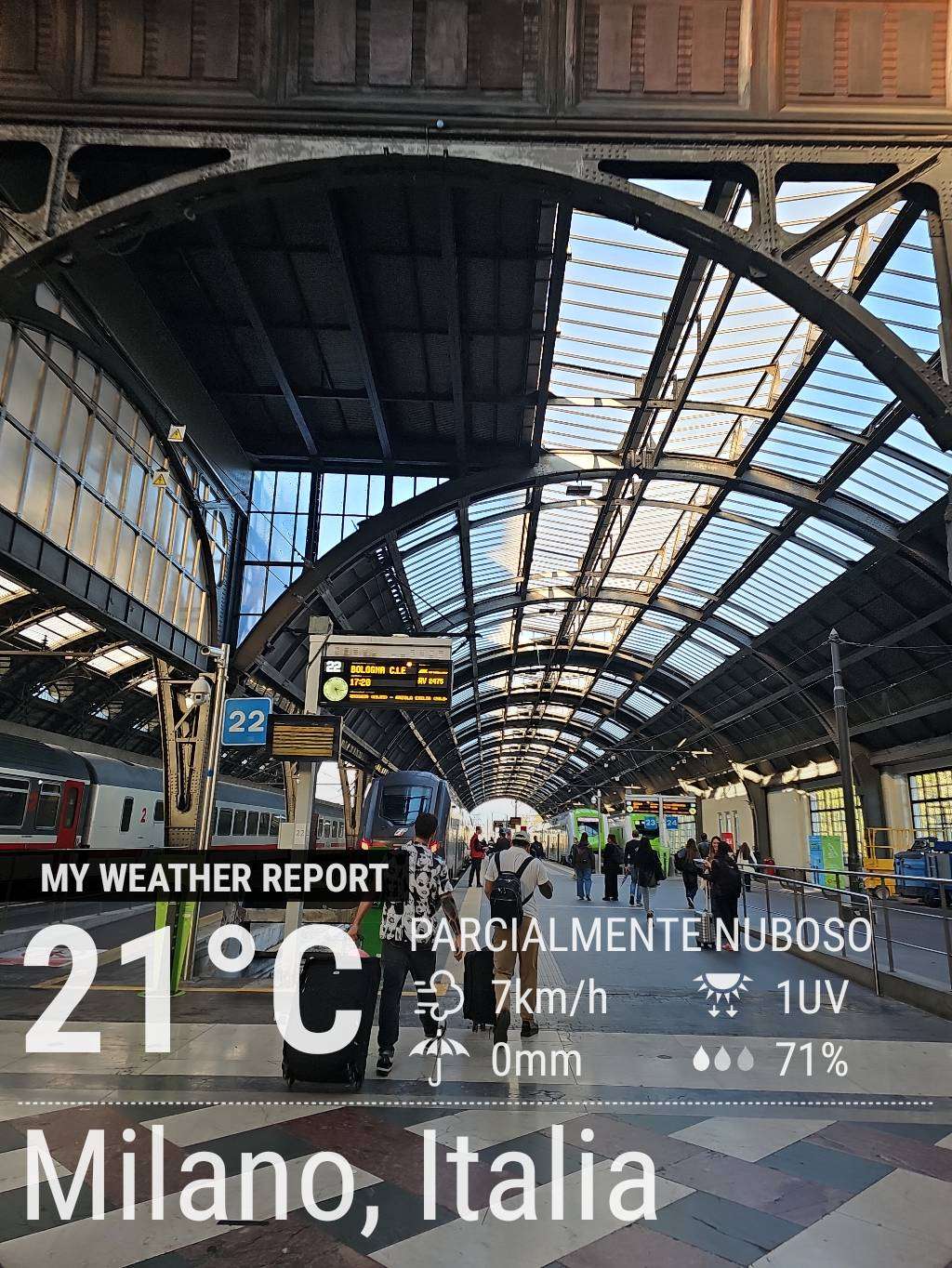 Partly cloudy weather in Milano, 21°C — October 10, 2024 (community photo)