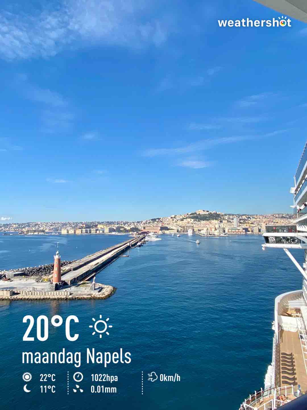 Clear weather in Napoli, 20°C — October 18, 2021 (community photo)