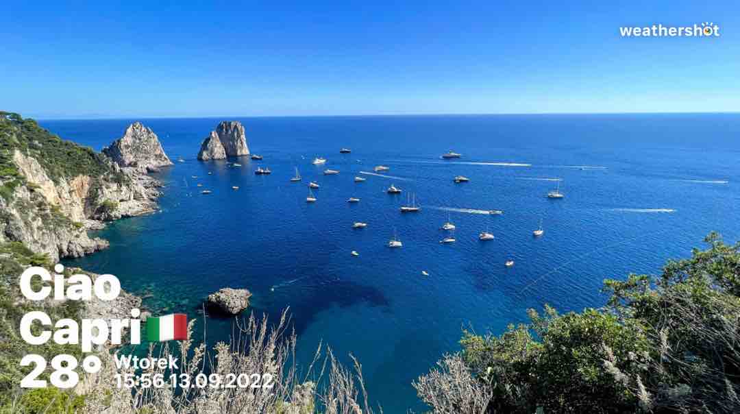 Sunny weather in Napoli, 28°C — September 14, 2022 (community photo)