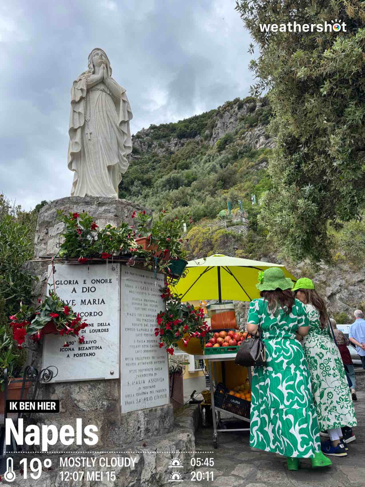 Weather in Piano di Sorrento, 19°C — May 16, 2025 (community photo)
