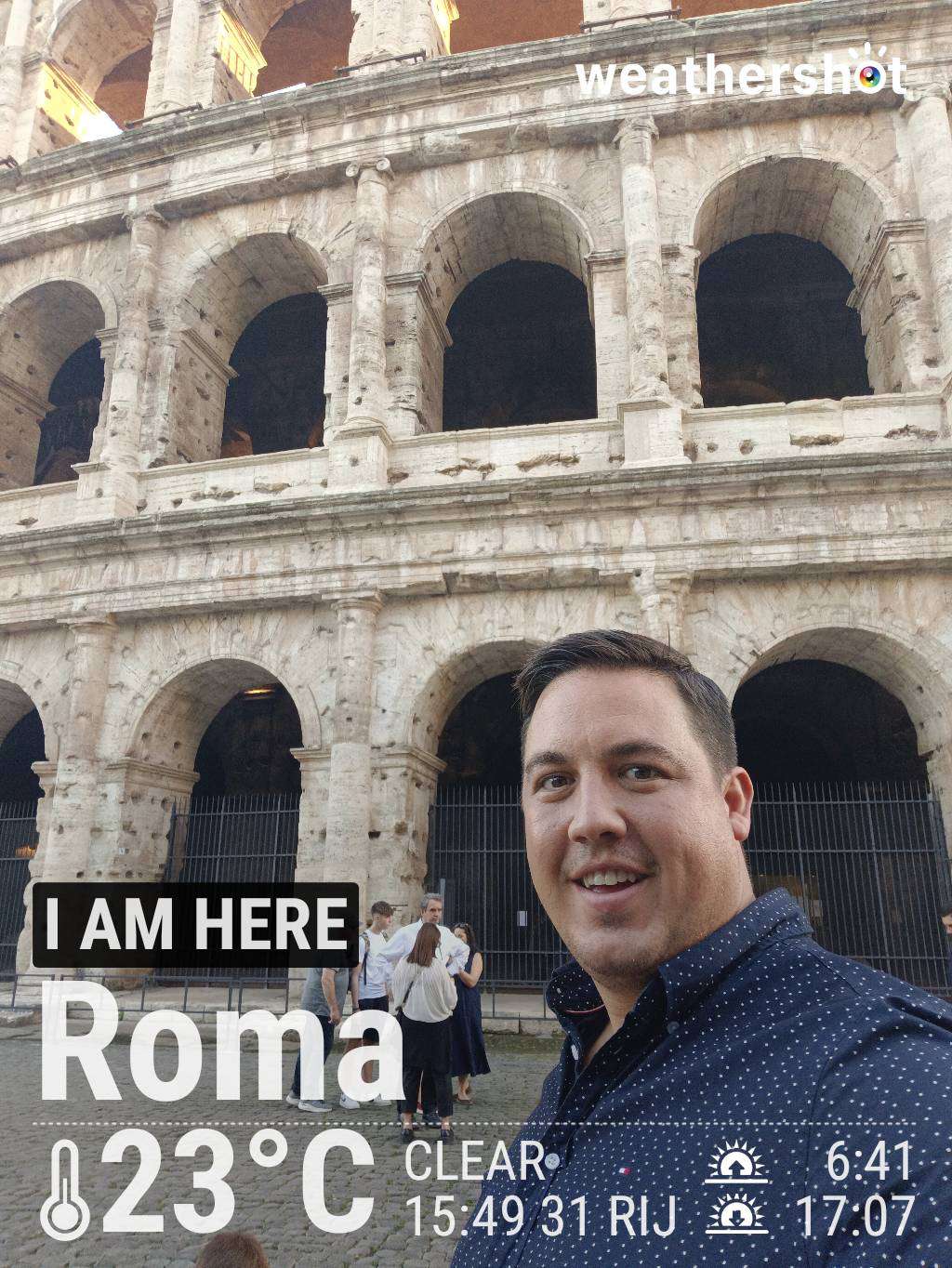 Sunny weather in Roma, 23°C — October 31, 2024 (community photo)