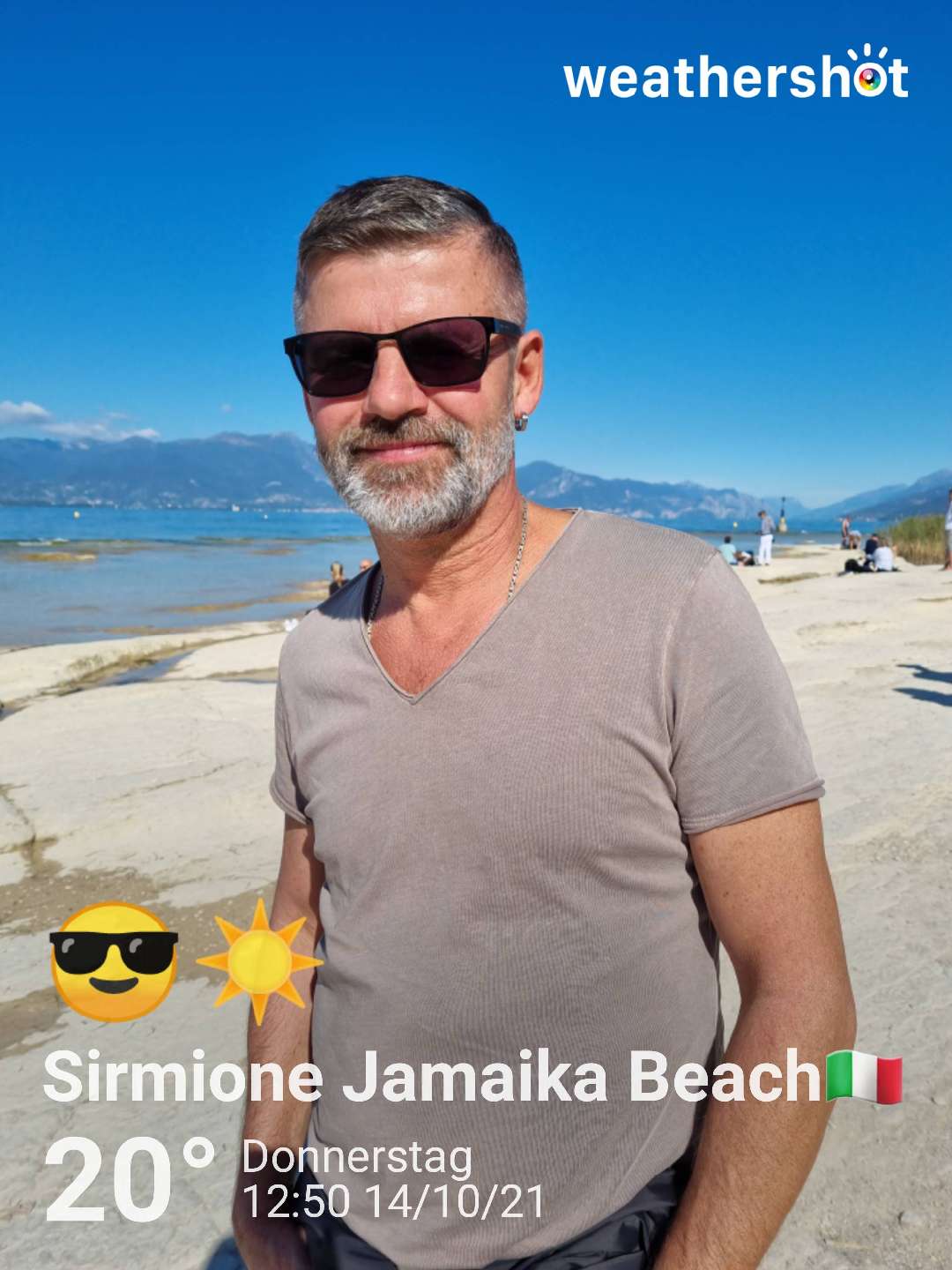 Sunny weather in Sirmione, 13°C — October 14, 2021 (community photo)