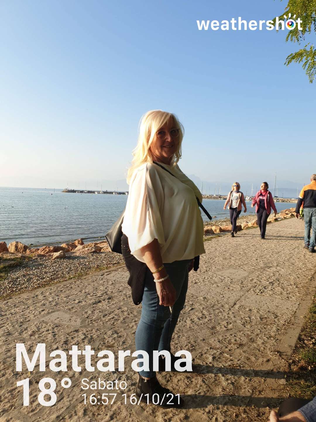 Sunny weather in Mattarana, 18°C — October 16, 2021 (community photo)