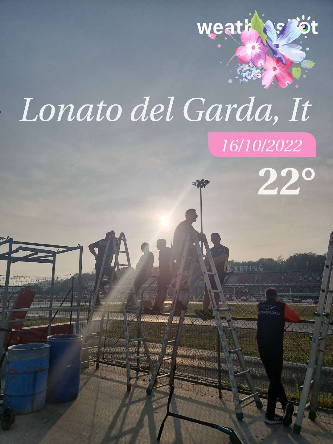 Cloudy weather in Lonato del Garda, 22°C — October 16, 2022 (community photo)