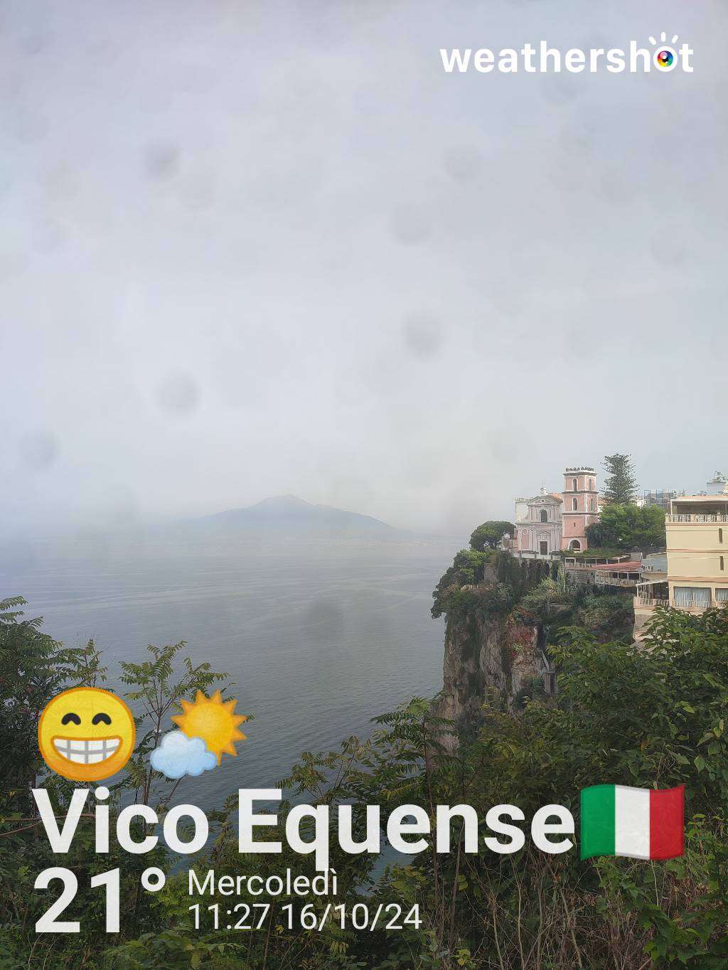 Partly cloudy weather in Vico Equense, 21°C — October 16, 2024 (community photo)