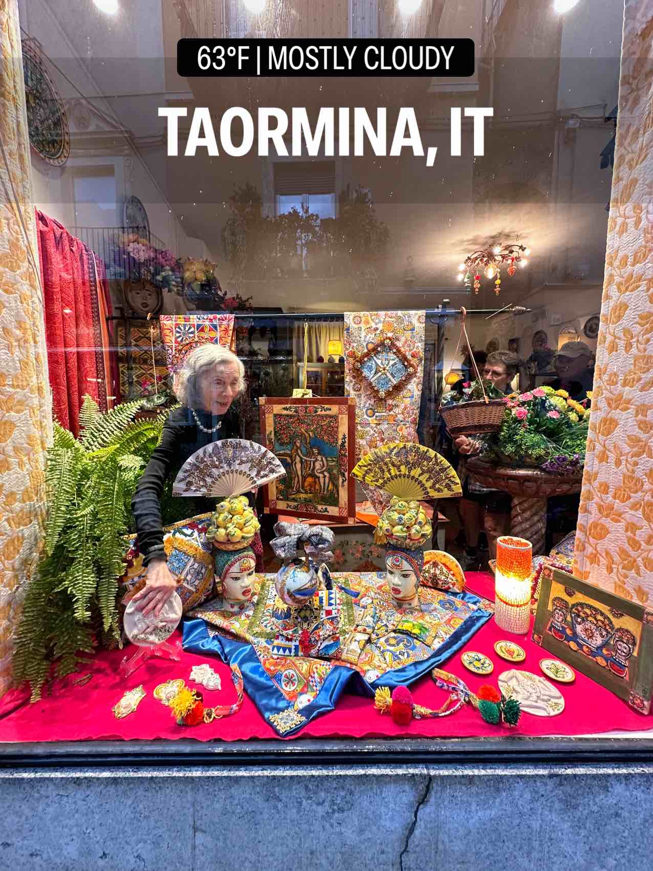 Weather in Taormina, 17°C — November 8, 2024 (community photo)