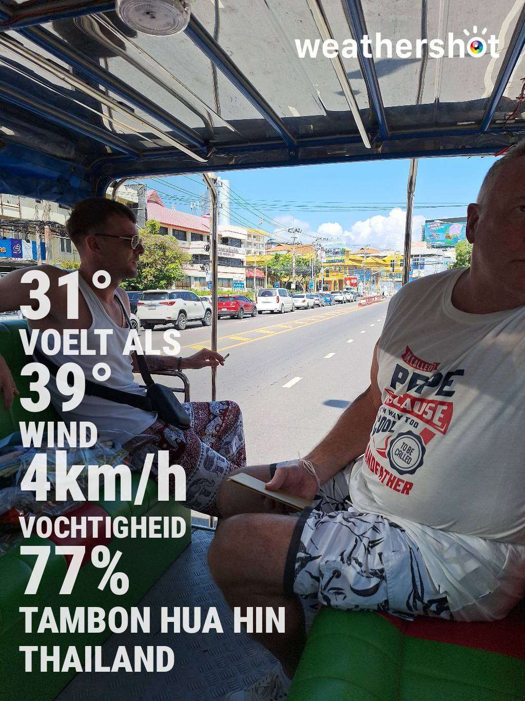 Sunny weather in Tambon Hua Hin, 31°C — October 15, 2024 (community photo)