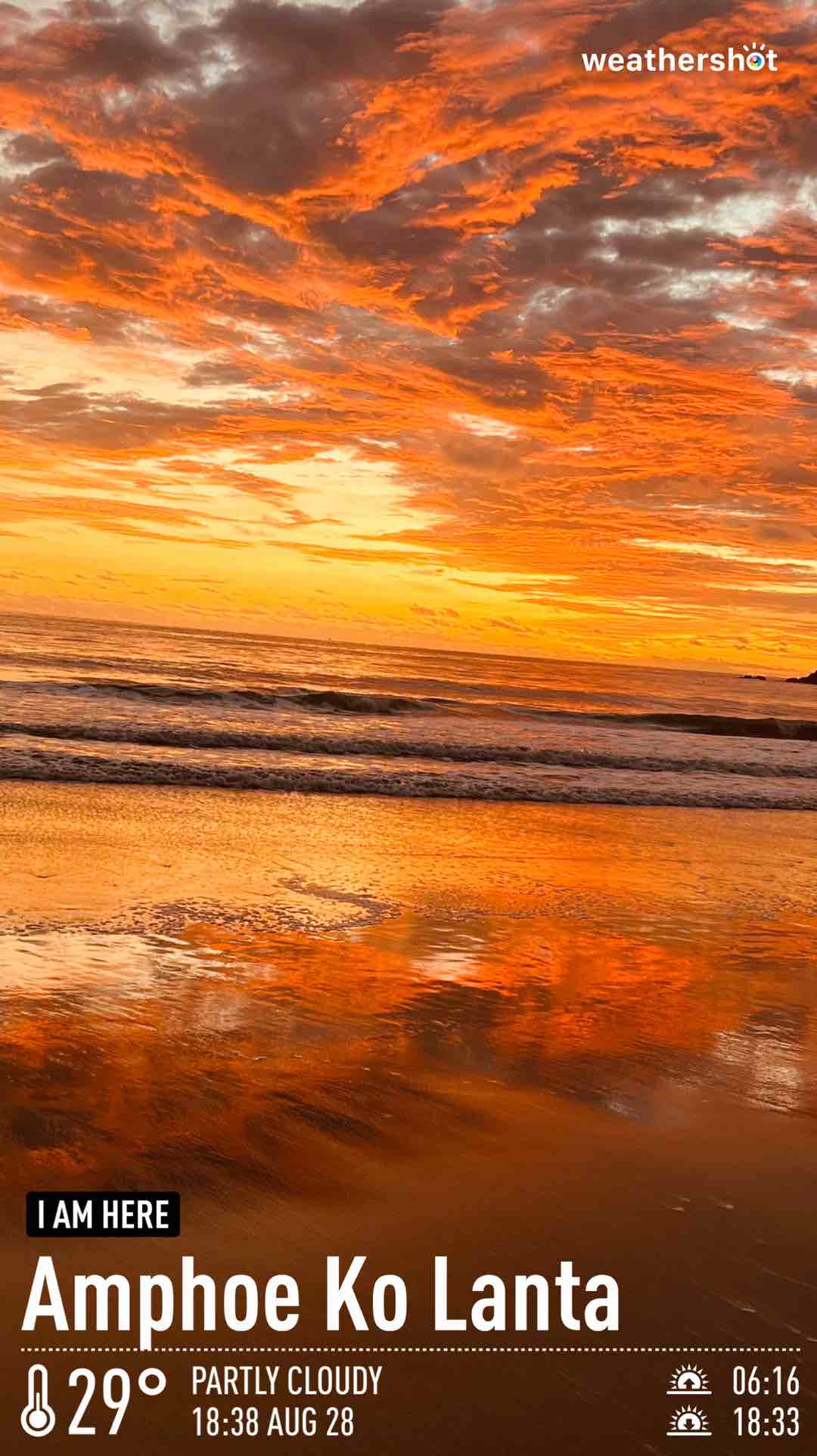 Partly cloudy weather in Ko Lanta Yai, 29°C — August 29, 2022 (community photo)