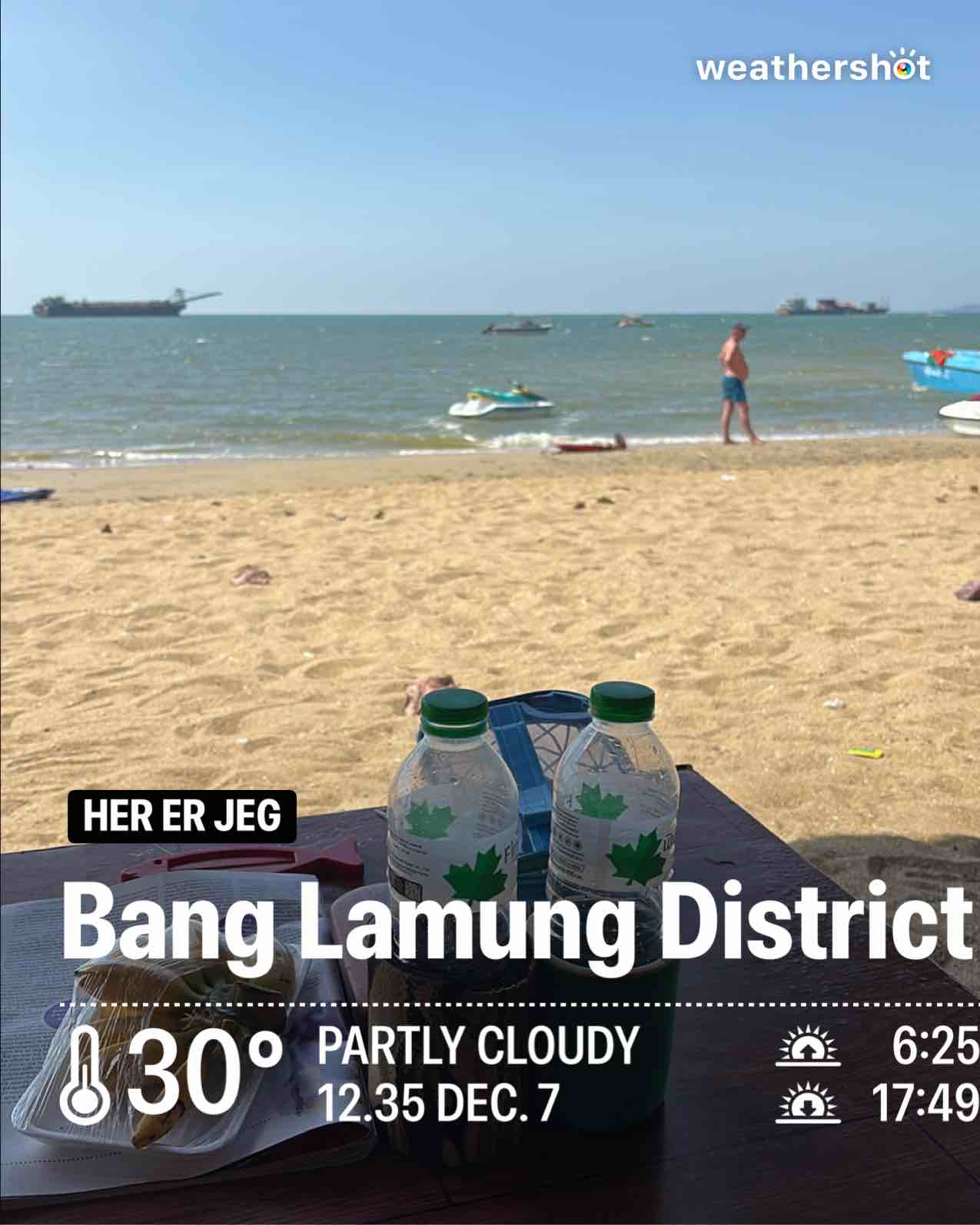 Partly cloudy weather in Muang Pattaya, 30°C — December 7, 2025 (community photo)