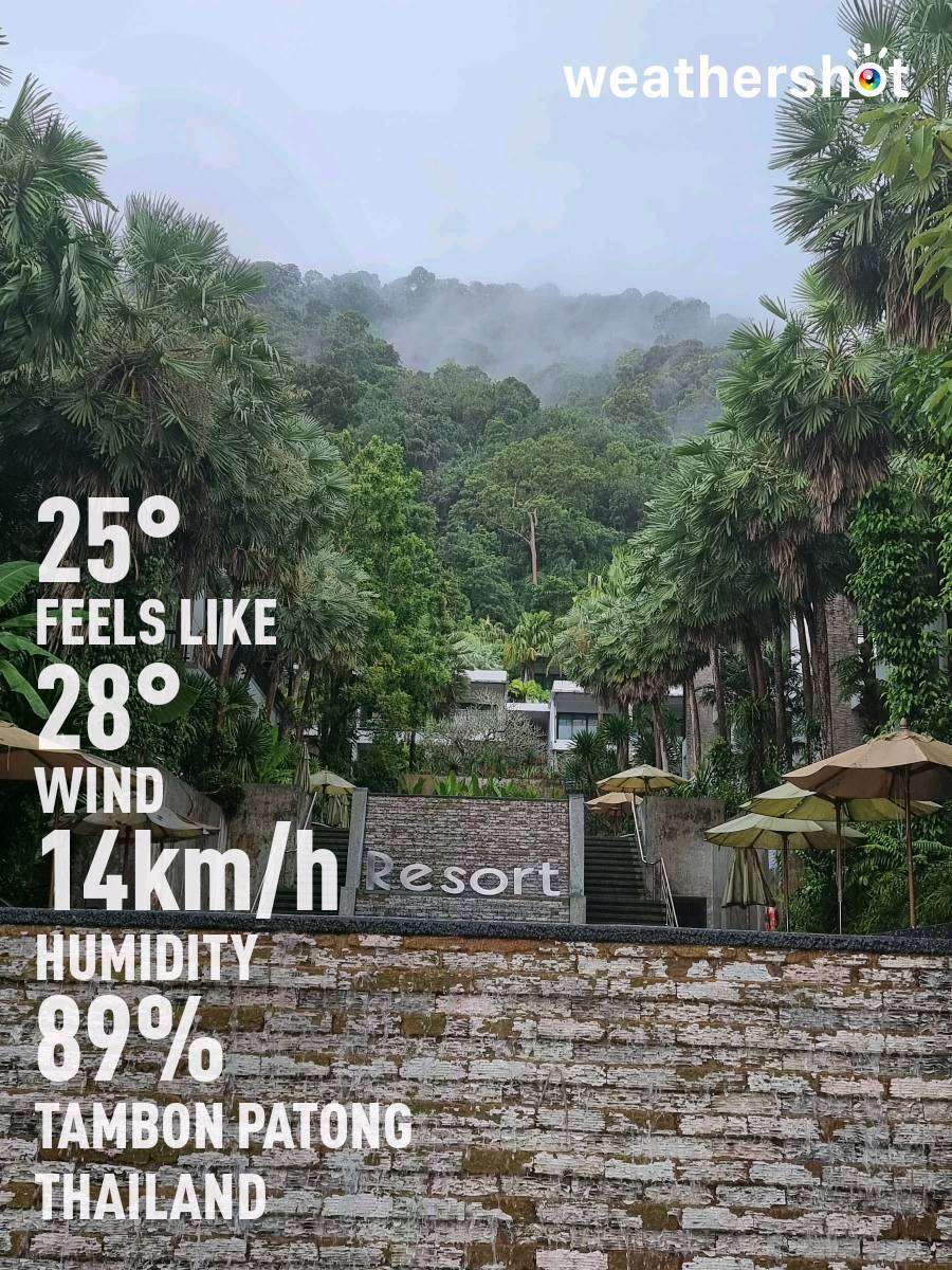 Rainy weather in Tambon Patong, 25°C — 18 ตุลาคม 2022 (community photo)