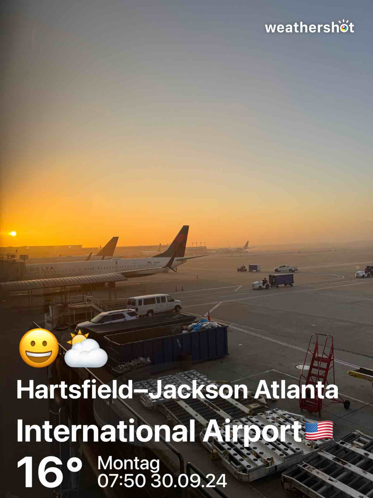 Partly cloudy weather in Atlanta, 61°F — September 30, 2024 (community photo)