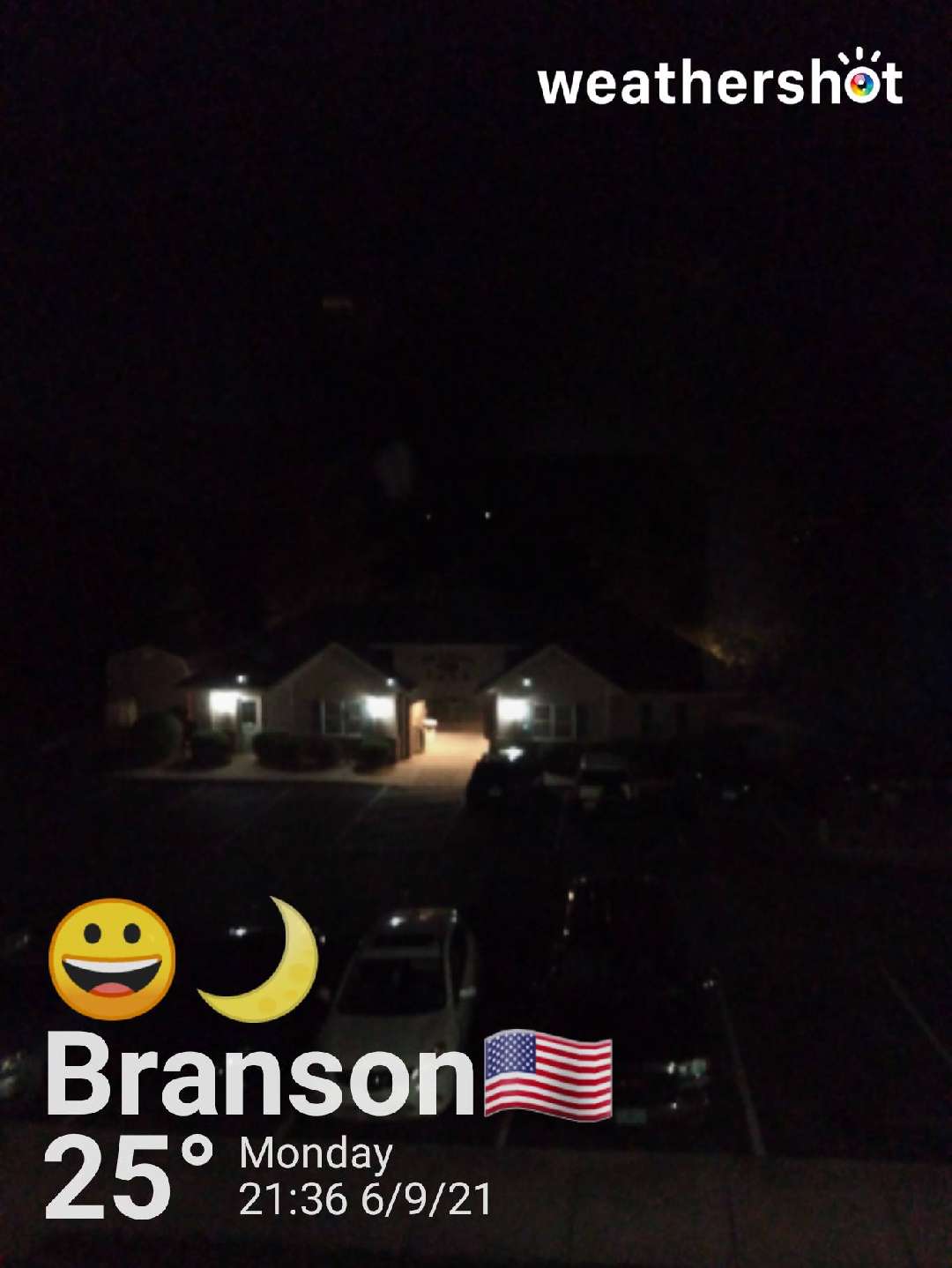Clear night weather in Branson, 77°F — September 6, 2021 (community photo)