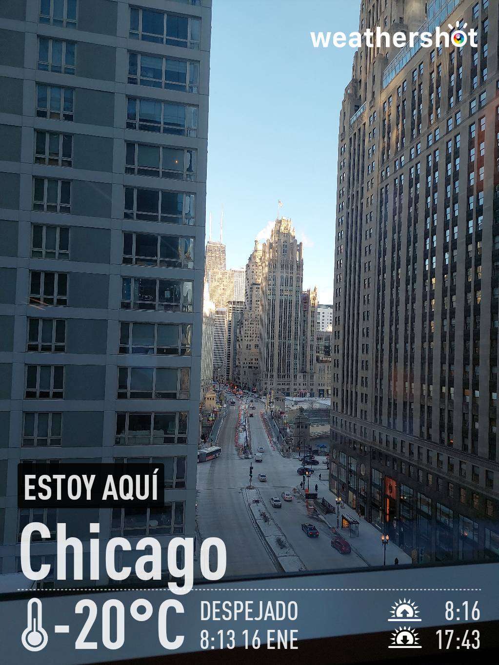 Clear night weather in Chicago, -4°F — January 16, 2024 (community photo)