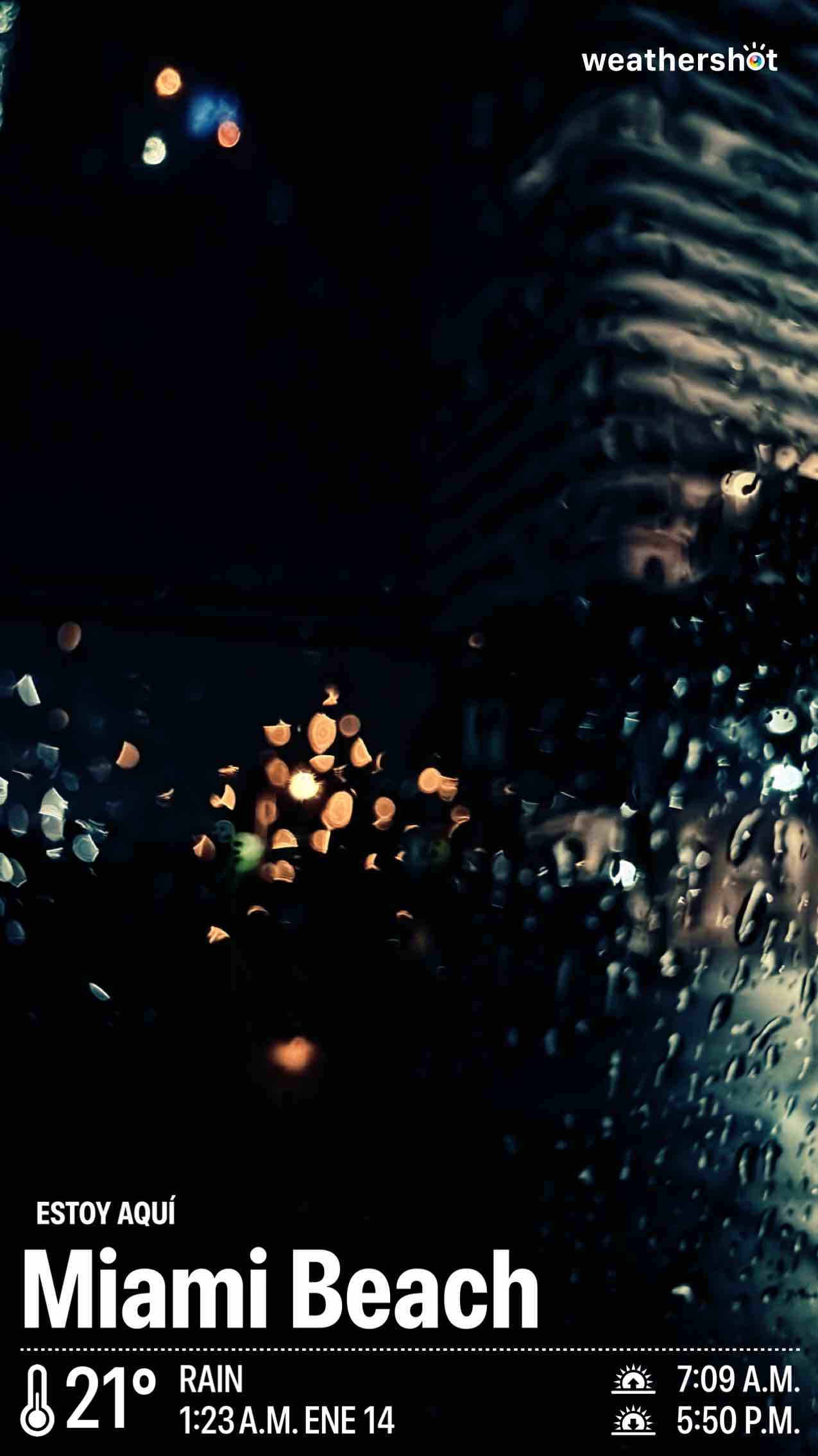 Rainy weather in Miami Beach, 70°F — January 14, 2026 (community photo)