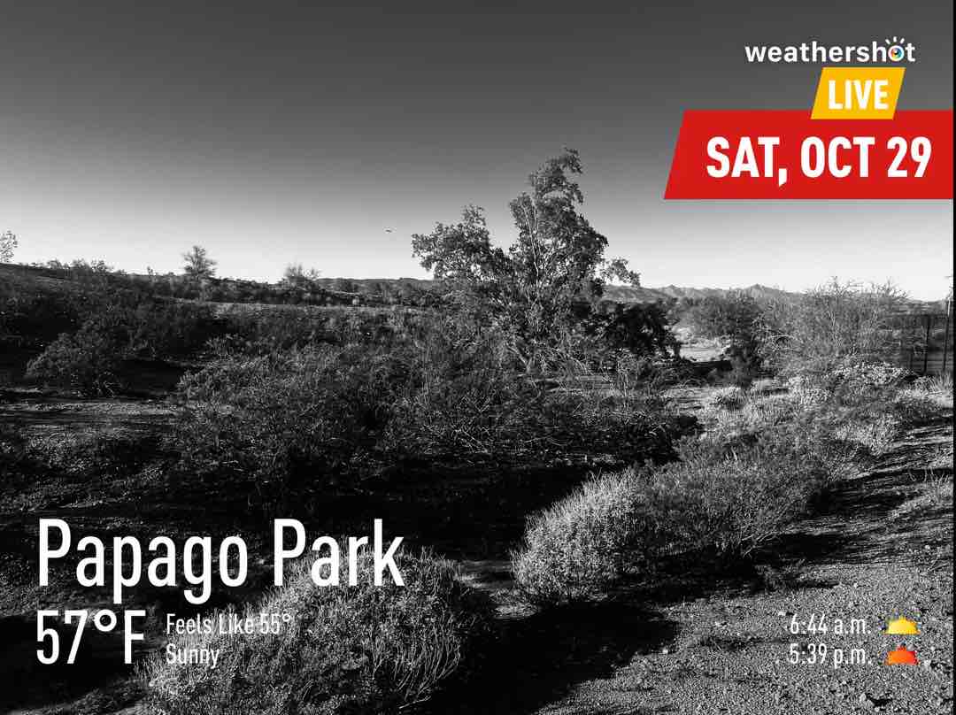 Sunny weather in Phoenix, 57°F — October 29, 2022 (community photo)